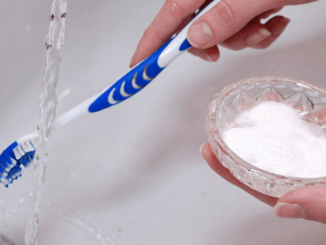 bicarbonate-de-soude-dent-avis blanchiment-dentaire-risques