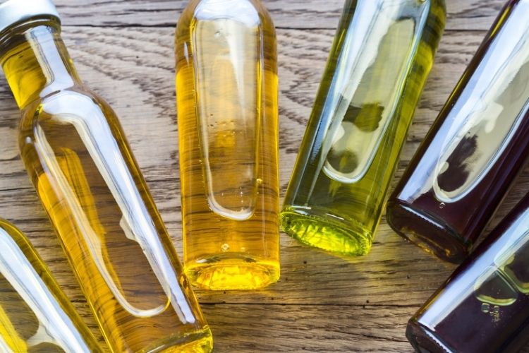 Comment sélectionner l’huile de support appropriée pour votre peau
